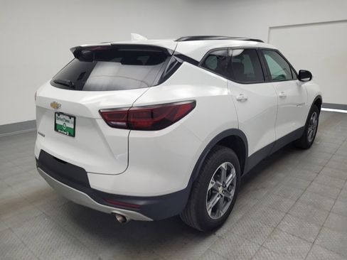 Used 2024 Chevrolet Blazer LT w/ Convenience Package FWD image 9