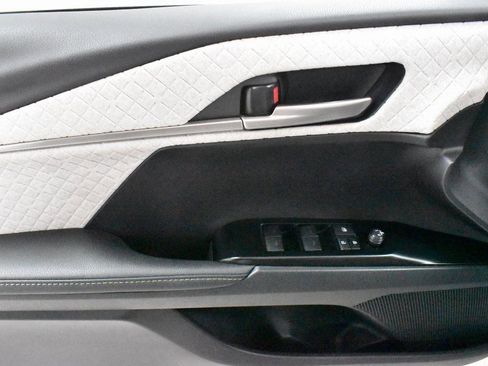 Certified 2025 Toyota Camry XLE image 19