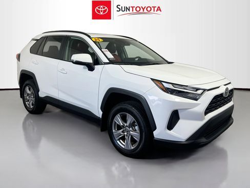Used 2025 Toyota RAV4 XLE w/ Convenience Package image 1