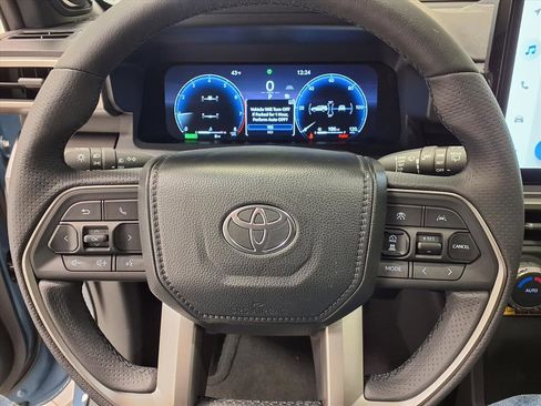 New 2026 Toyota 4Runner TRD Off-Road Premium image 24