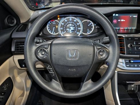 Used 2014 Honda Accord EX image 30