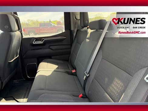 Used 2025 Chevrolet Silverado 1500 LT AWD/4WD image 5