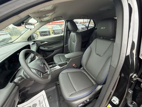 New 2026 Buick Encore GX Sport Touring w/ Comfort Package image 11