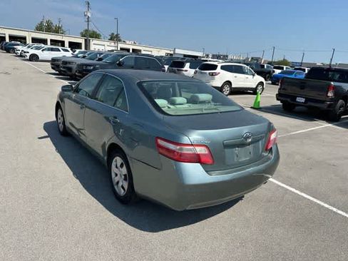 Used 2007 Toyota Camry LE FWD image 7
