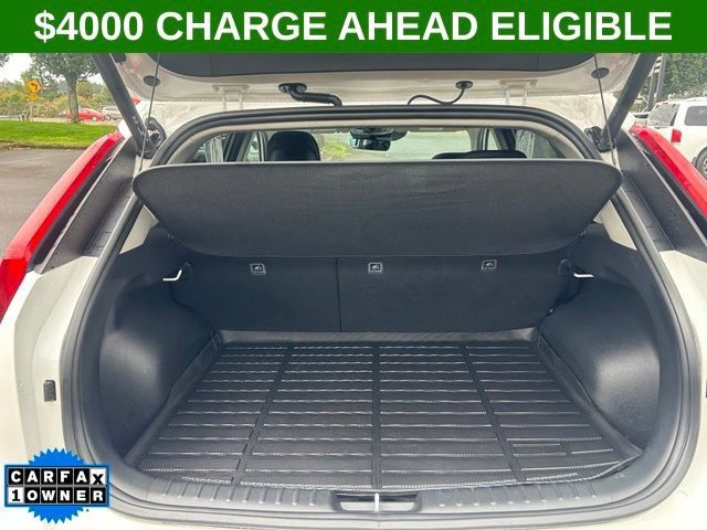 Used 2024 Kia Niro Wave w/ Wave Preserve Package FWD image 9