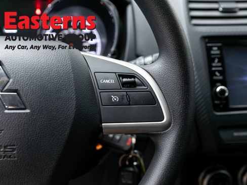 Used 2025 Mitsubishi Outlander Sport SE AWD/4WD image 16
