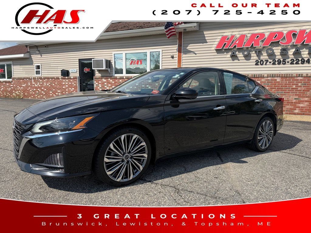 Used 2023 Nissan Altima 2.5 SL AWD/4WD image 2