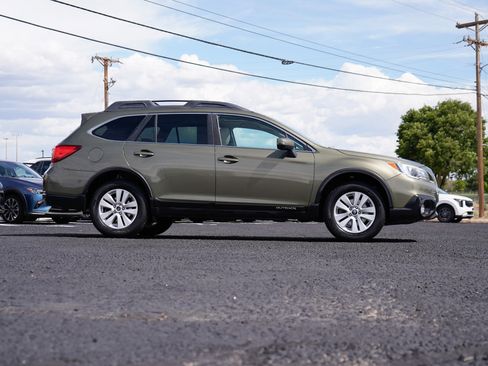 Used 2015 Subaru Outback 2.5i Premium AWD/4WD image 17