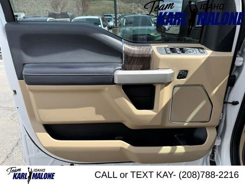 Used 2019 Ford F350 Lariat w/ Lariat Value Package AWD/4WD image 16