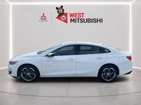 Used 2024 Chevrolet Malibu LT FWD image 2