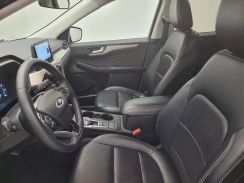 Used 2022 Ford Escape SEL image 17