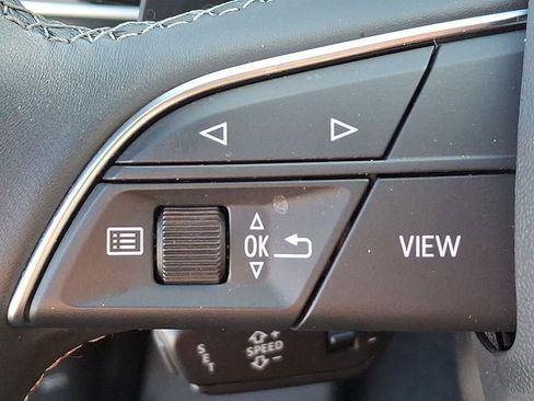 Certified 2025 Audi Q7 Premium Plus image 22