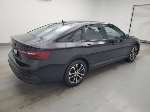 Used 2025 Volkswagen Jetta Sport FWD image 10