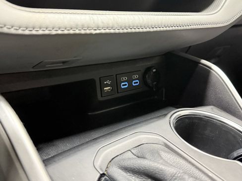 Used 2021 Toyota Highlander XSE image 15