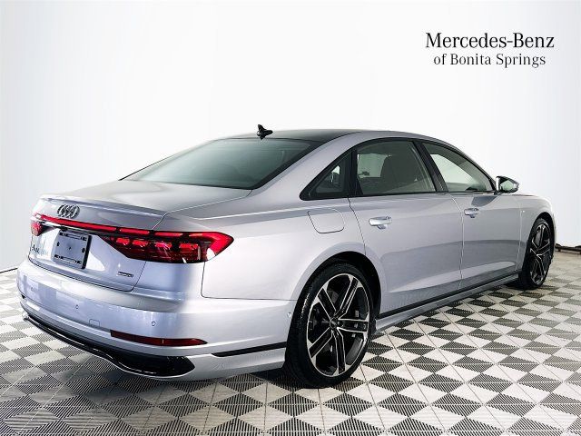 Used 2025 Audi A8 L 3.0T AWD/4WD image 7
