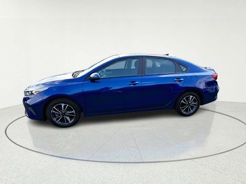 Certified 2023 Kia Forte LXS w/ LXS Technology Package image 2