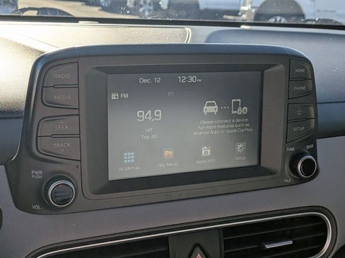 Used 2018 Hyundai Kona Limited image 22