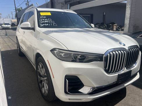 Used 2020 BMW X7 xDrive40i AWD/4WD image 1