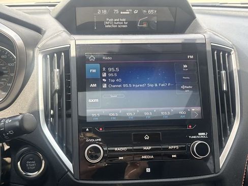 Used 2020 Subaru Crosstrek 2.0i Limited w/ Moonroof Package w/Navigation AWD/4WD image 16