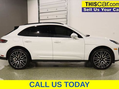 Used 2025 Porsche Macan Turbo AWD/4WD image 8