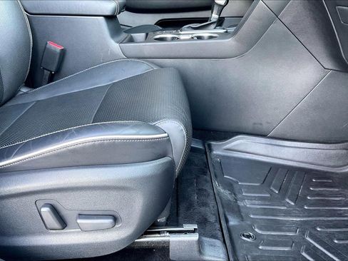 Used 2021 Kia Sportage SX image 22