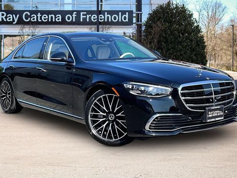 Certified 2023 Mercedes-Benz S 500 4MATIC image 11