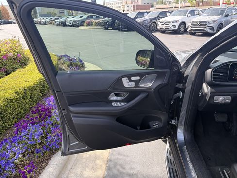 Used 2023 Mercedes-Benz GLE 350 w/ AMG Line Exterior image 15