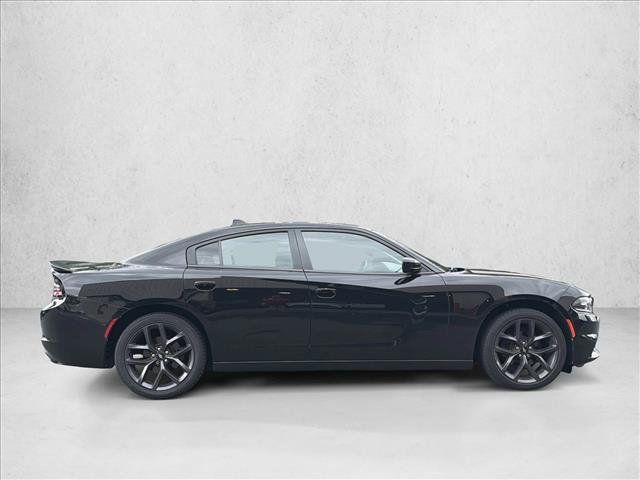 Used 2019 Dodge Charger SXT w/ Plus Group RWD image 4