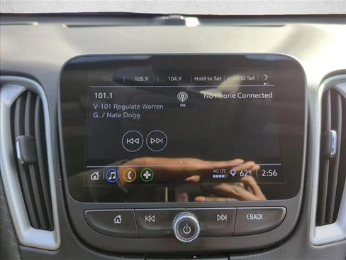 Used 2024 Chevrolet Malibu LS image 12