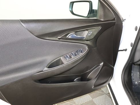 Used 2023 Chevrolet Malibu LT image 34