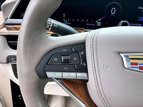 Used 2024 Cadillac Escalade Sport Platinum w/ LPO, ONYX Package AWD/4WD image 23
