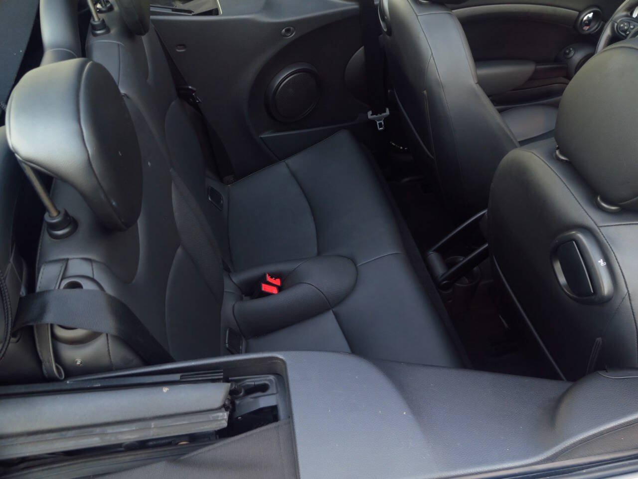 Used 2015 MINI Cooper Convertible FWD image 16