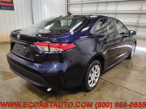 Used 2023 Toyota Corolla LE image 4