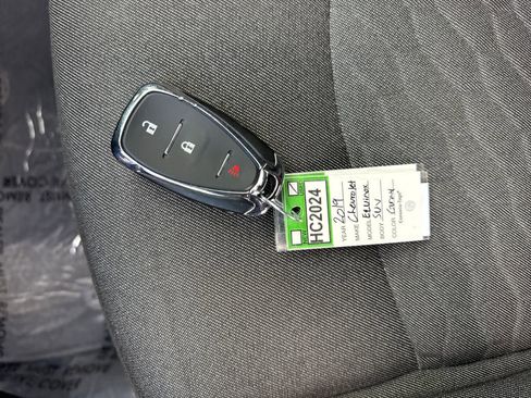 Used 2019 Chevrolet Equinox LT image 29