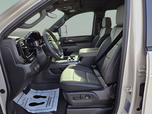 New 2026 Chevrolet Silverado 2500 ZR2 w/ LPO, Dark Essentials Package image 14