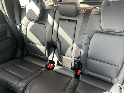 New 2025 Ford Bronco Badlands image 46