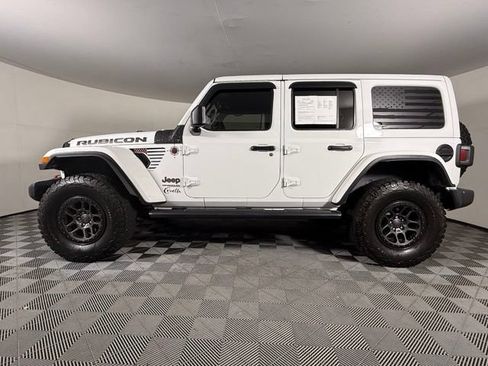 Used 2021 Jeep Wrangler Unlimited Rubicon w/ Xtreme Recon 35" Tire Package AWD/4WD image 3