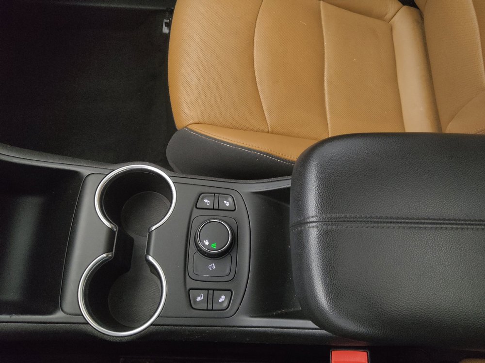 Used 2018 GMC Terrain SLT w/ Preferred Package FWD image 26