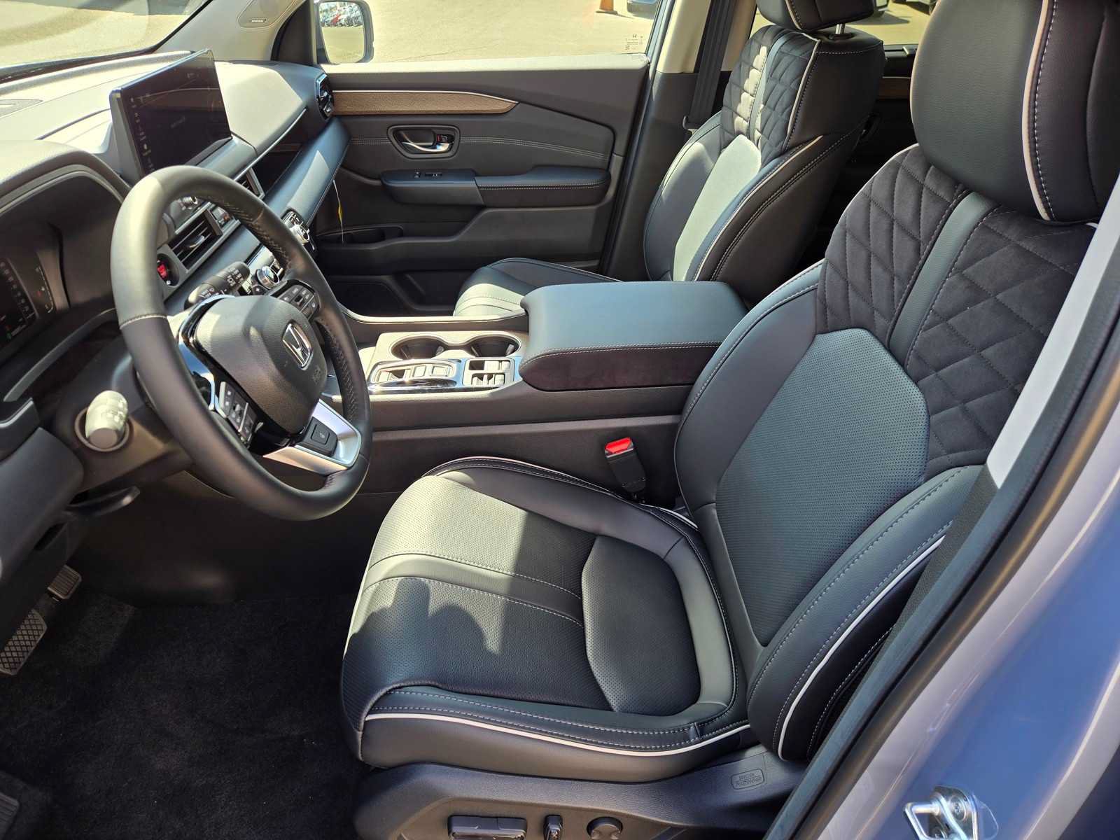 New 2026 Honda Pilot Elite image 9