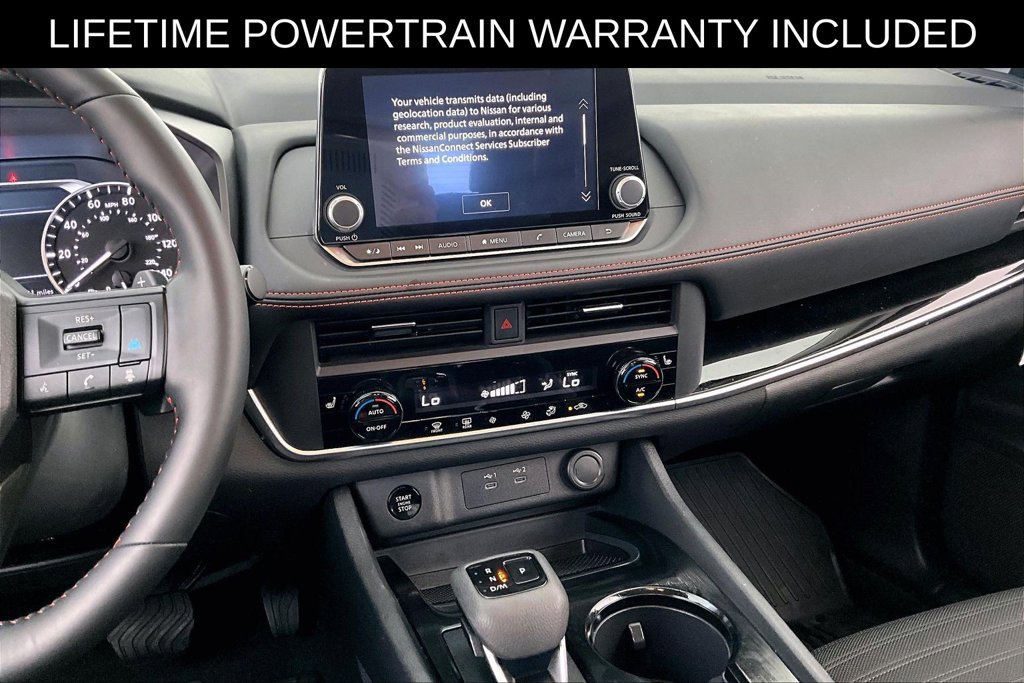 Used 2025 Nissan Rogue SV AWD/4WD image 8