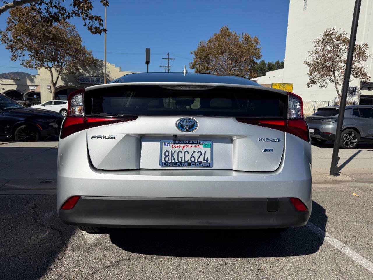 Used 2019 Toyota Prius L Eco FWD image 11