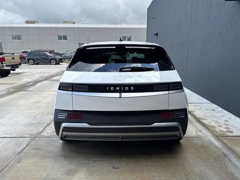 New 2026 Hyundai Ioniq 5 SEL image 21