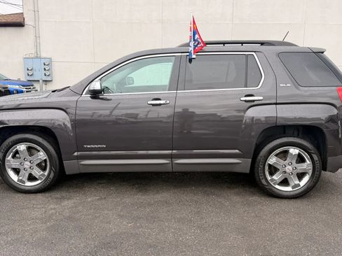 Used 2013 GMC Terrain SLE w/ Chrome Package AWD/4WD image 10