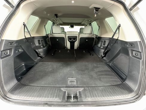 Certified 2024 Honda Pilot Touring image 36