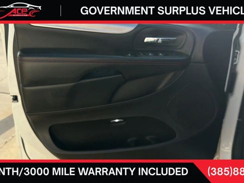 Used 2019 Dodge Grand Caravan GT w/ Safety Sphere Group FWD image 30