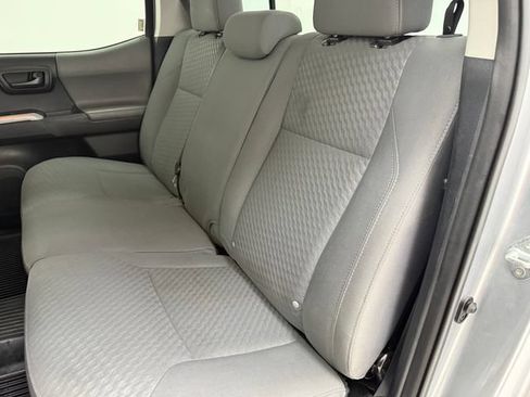 Used 2021 Toyota Tacoma SR5 RWD image 33