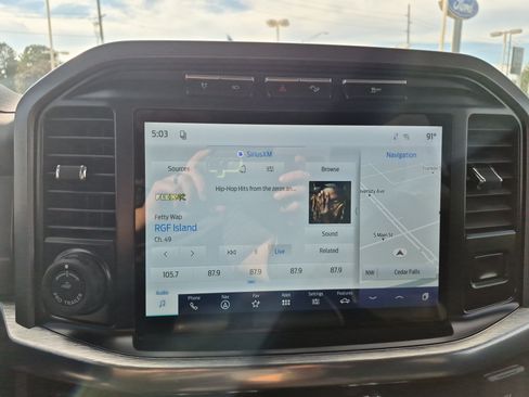 Used 2021 Ford F150 Lariat w/ Equipment Group 502A High AWD/4WD image 19