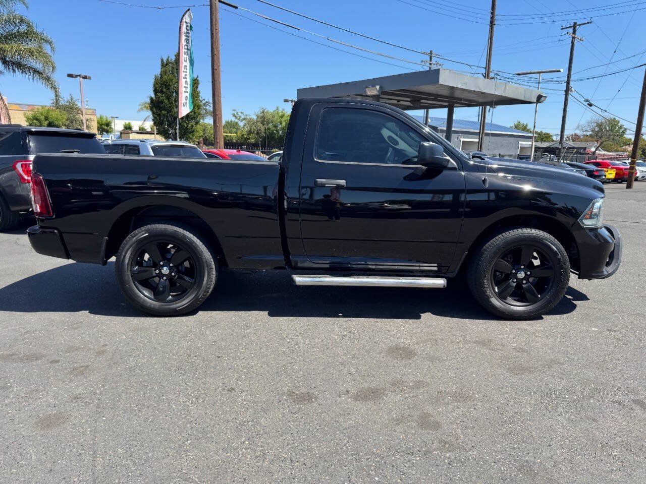 Used 2014 RAM 1500 Express RWD image 8