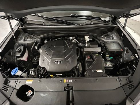 Used 2024 Hyundai Palisade Calligraphy image 21