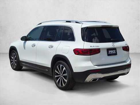 Used 2022 Mercedes-Benz GLB 250 4MATIC image 8
